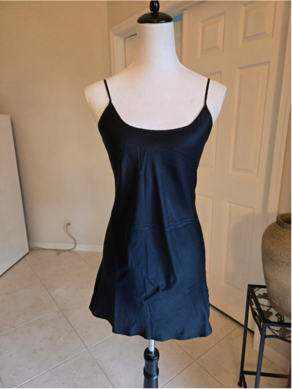VTG Morgan Taylor 100% Silk Black Slip Dress Lingerie Nightgown Size L
